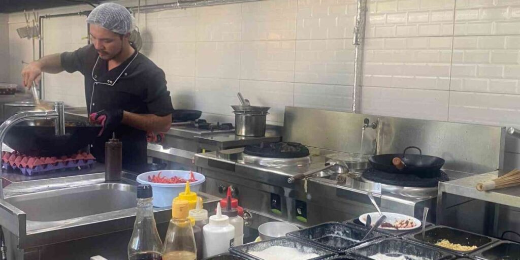 Bir tabakta Orta Asya: Uygur mutfağı Ankara’da dikkat çekiyor