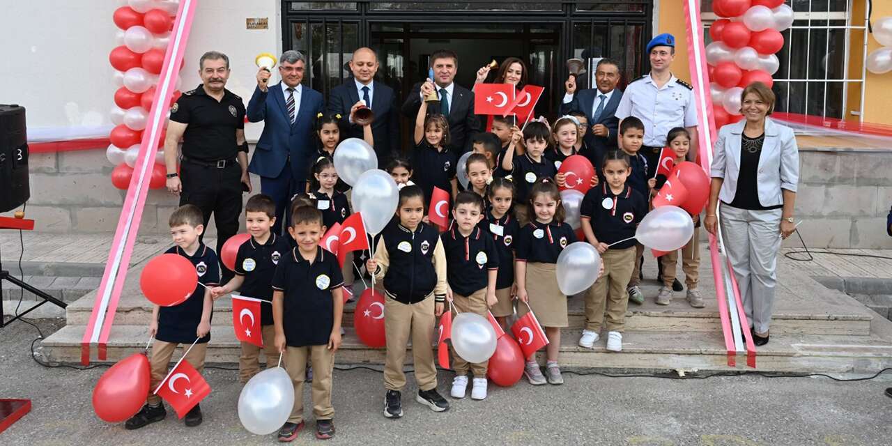 kirikkale’de-okul-heyecani!-44-bin-354-ogrenci-icin-zil-caldi