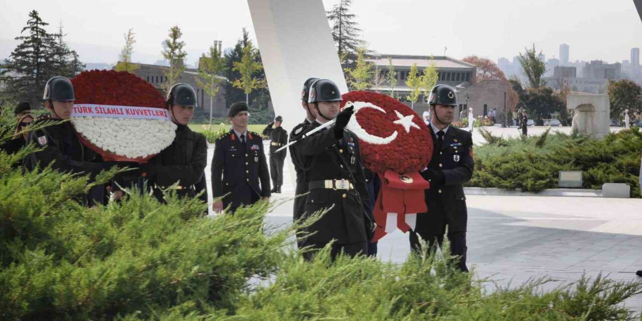 cemal-gursel-mezari-basinda-anildi