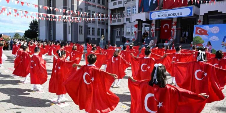 Kastamonu’da İlköğretim Haftası kutlandı