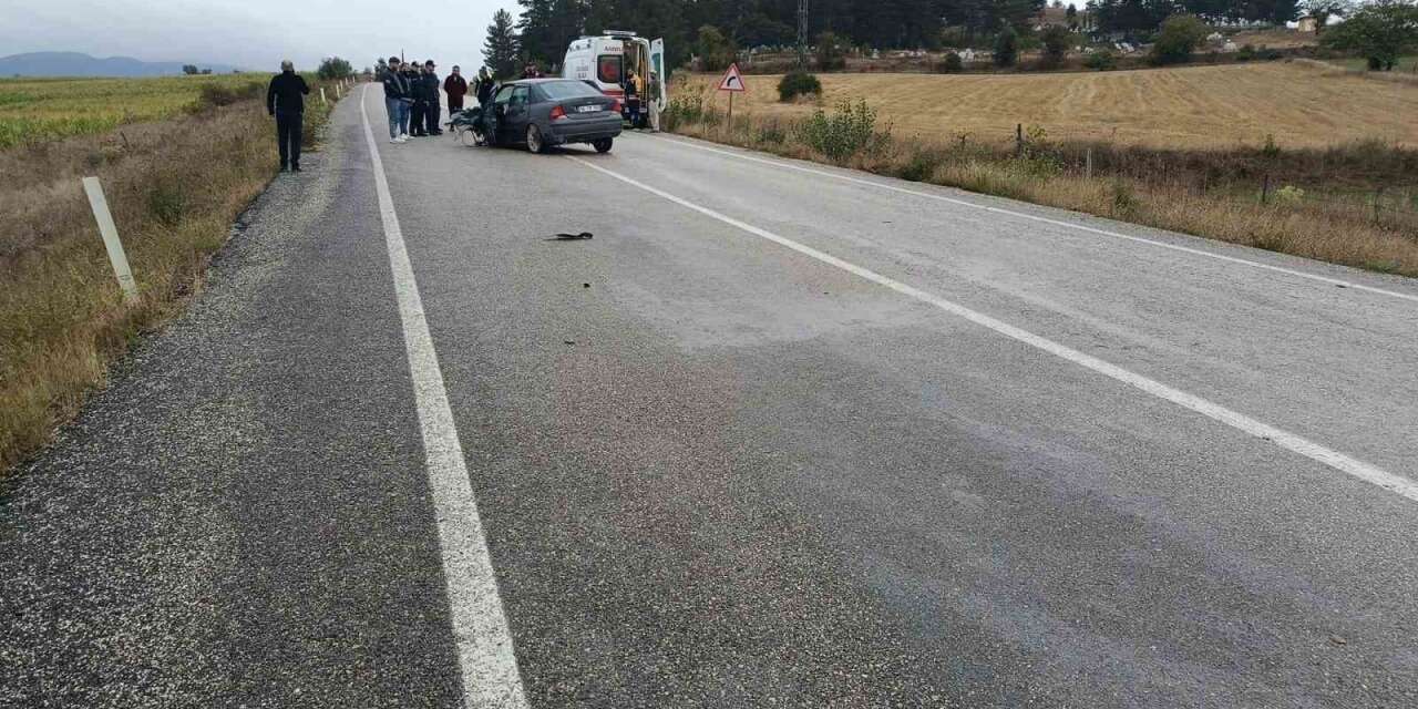 kastamonu’da-otomobiller-kafa-kafaya-carpisti:-5-yarali