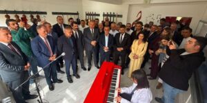 Şehit Aybüke Öğretmenin Gitarı artık bu sınıfta: Kırıkkale’de duygulandıran açılış!