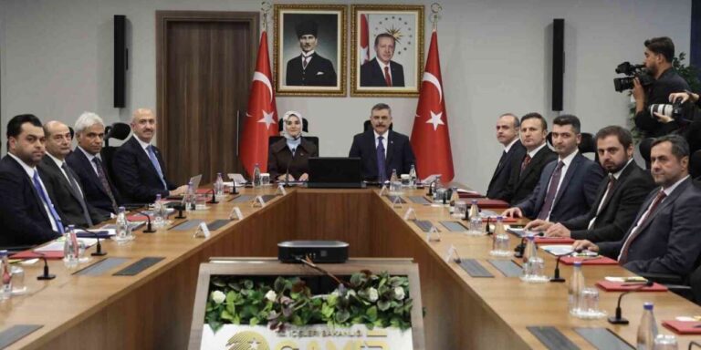 Bakan Göktaş ve Bakan Çiftçi 81 ilin valileriyle toplantı gerçekleştirdi