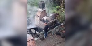 Köy fırınında çıkan yangını itfaiye söndürdü
