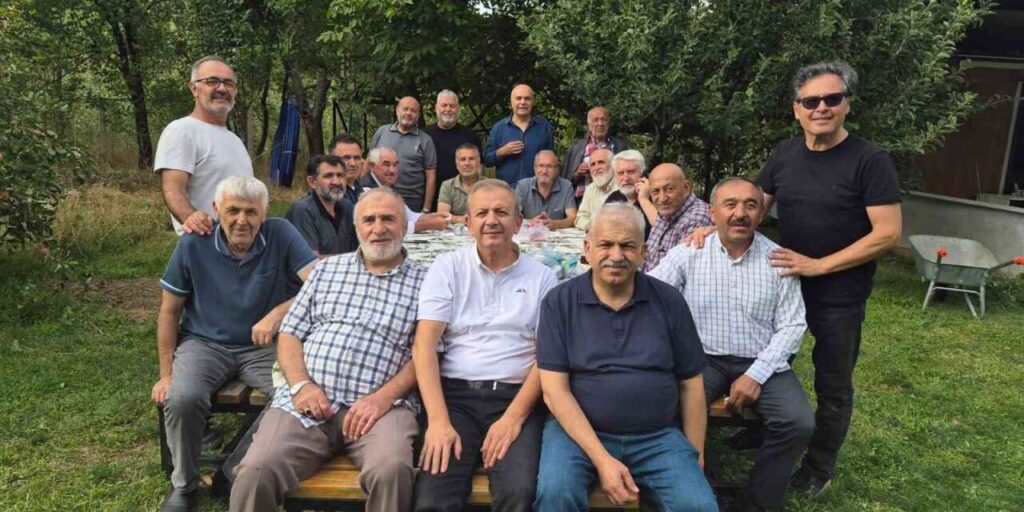 1986 Kırşehir İmam Hatip Lisesi mezunları 40. yıl buluşmasında bir araya geldi
