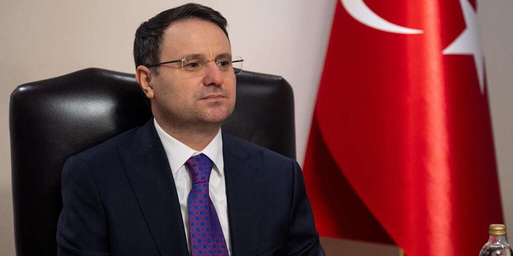 Trafik kazası mağdurlarının verilerini kullanmışlar!