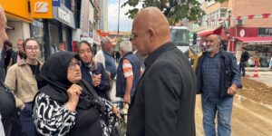 Kırıkkale’de Başkan Önal’dan esnafa yakın temas