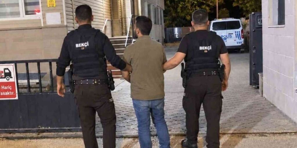 Hırsızlık suçundan aranan hükümlü yakalandı