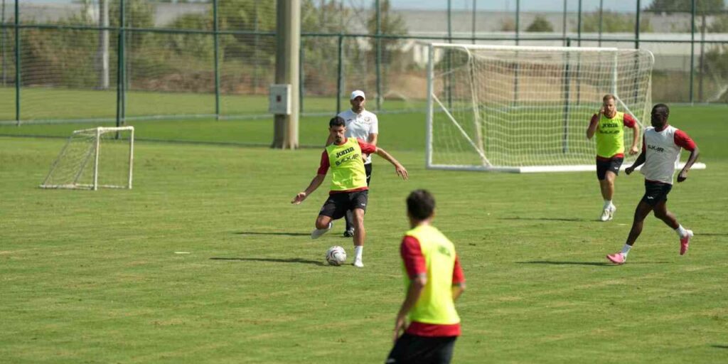 Çorum FK günün ilk antrenmanını tamamladı