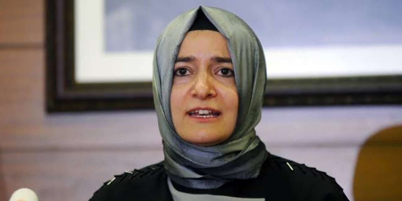 ak-parti-genel-baskan-yardimcisi-fatma-betul-sayan-kaya,-gorevlerinden-affini-istedi