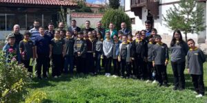 Keskin Kaymakamı Kayatürk öğrencilerle aynı sofrada buluştu