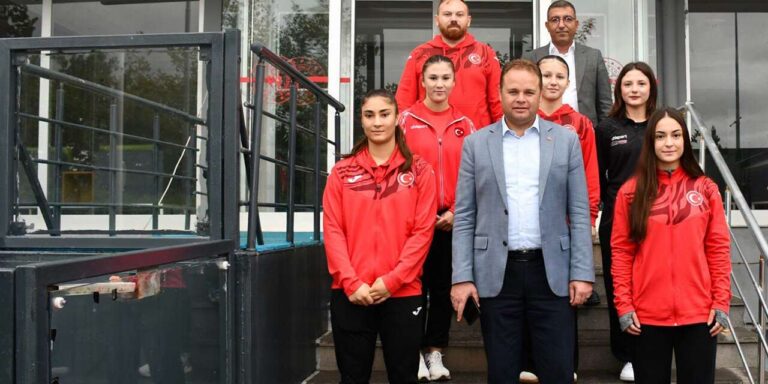 Halter Millî Takımı Avrupa Şampiyonası’na Kırıkkale’de hazırlanıyor