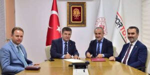 Kırıkkale’ye yeni yüzme havuzu geliyor! Protokol imzalandı