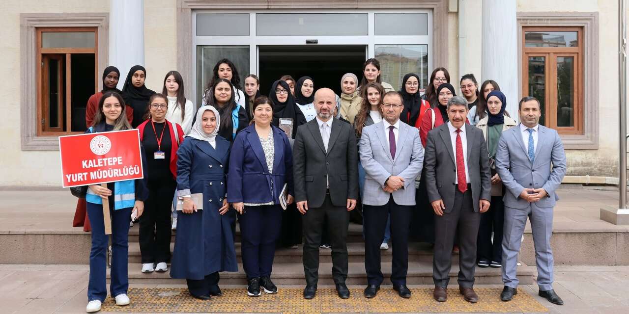 kyk-ogrencilerinden-il-muftulugune-anlamli-ziyaret