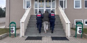 Kırıkkale’de 2 firari hükümlü yakalandı