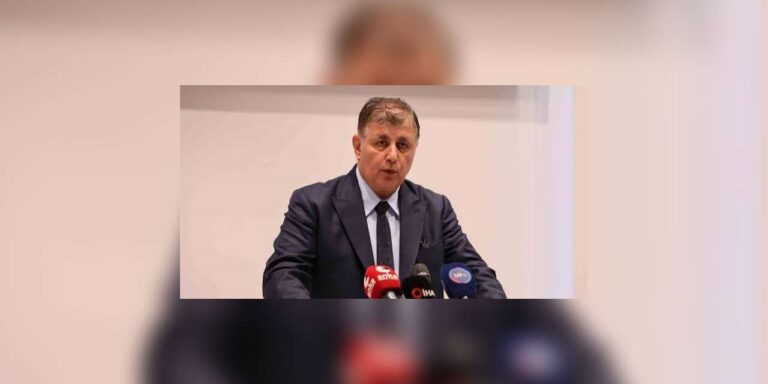 Cemil Tugay, AK Parti Genel Merkez binasına geldi
