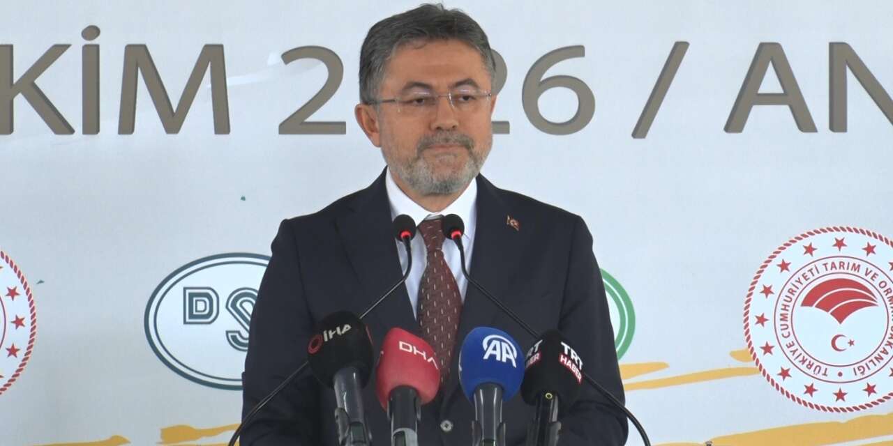 bakan-yumakli-duyurdu!-tarimda-yapay-zeka-hamlesi