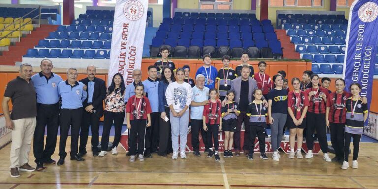 Kırıkkale’de masa tenisi heyecanı sona erdi!