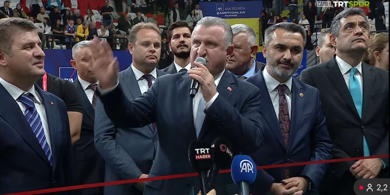 osman-askin-bak’tan-kirikkale’ye-stadyum-mujdesi