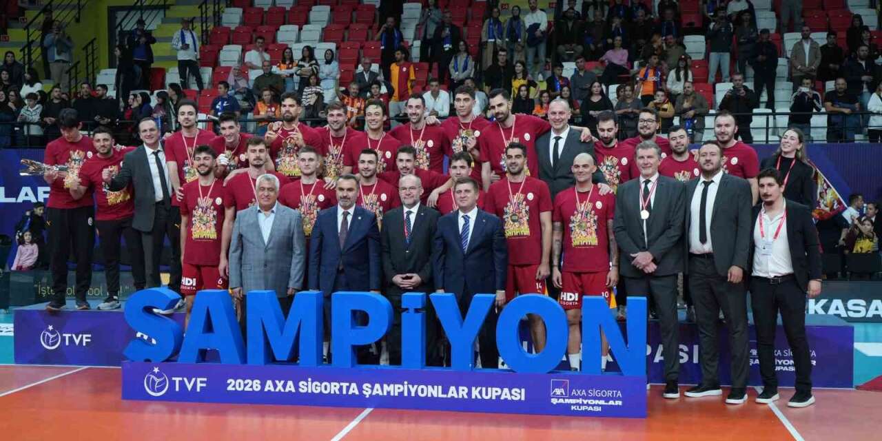 galatasarayli-voleybolculardan-sampiyonluk-mesaji:-“bunlar-daha-baslangic”