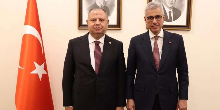 Kırıkkale’nin sağlık ihtiyaçları gündeme geldi: Öztürk, Bakan Memişoğlu ile görüştü