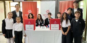 M-Lead Kulübünde Demokrasi Heyecanı: Geleceğin liderleri sandık başında!