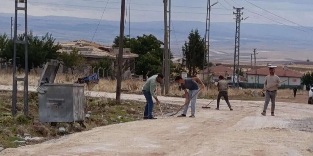 Bahşılı’da 4 Köyde Kilit Parke Çalışması Tamamlandı! Ulaşım artık daha konforlu