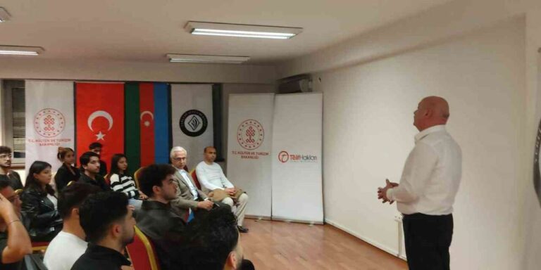 Azerbaycan ile Türkiye arasında 100 yıl öncesine giden bir dayanışma hikayesi