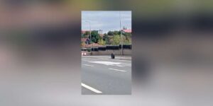 Ankara’da seyir halindeki EGO otobüsünün lastikleri koptu