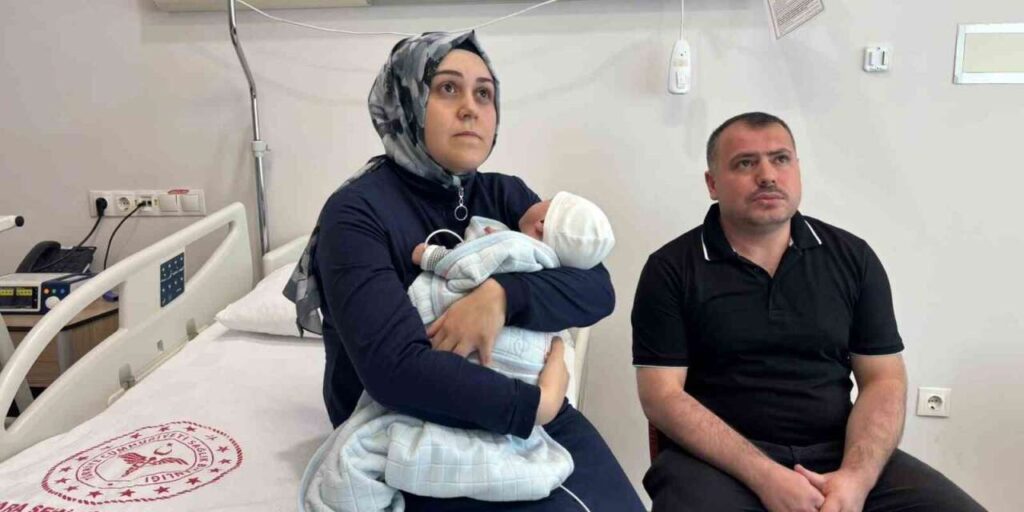 Kalp hastalığıyla hayata tutunma mücadelesi veren bebek sağlığına kavuştu