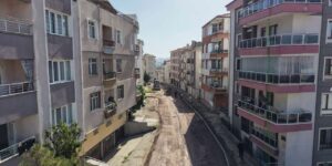 Yaylacık’ta 10 sokakta yüzde 80 tamamlandı: Sırada sıcak asfalt var