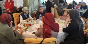 15 Temmuz şehitlerinin eşleri Ankara’da bir araya geldi