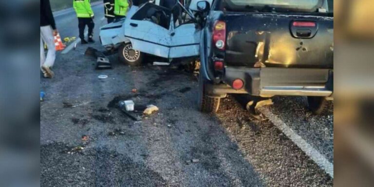 Çankırı’da otomobil ile pikap çarpıştı: 1 ölü, 2 yaralı